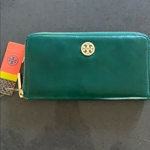 Brand New Tory Burch Wallet